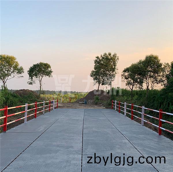 上(shang)承式(shi)6米(mi)寬(kuan)鋼(gang)便橋